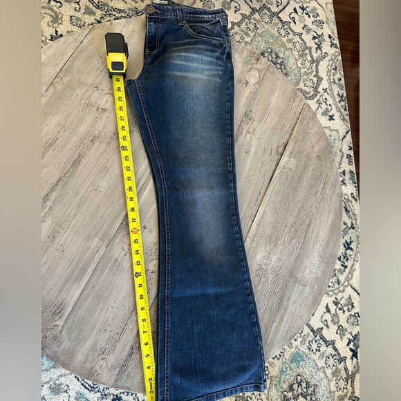 Maurice’s Molli Flare Jeans, Size 11/12 Reg - Picture 6 of 6